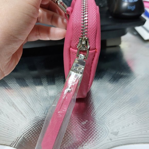 Steve Madden Handbag Keychain Mini Clip On Bag Accessory Pretty Pink - Picture 5 of 8